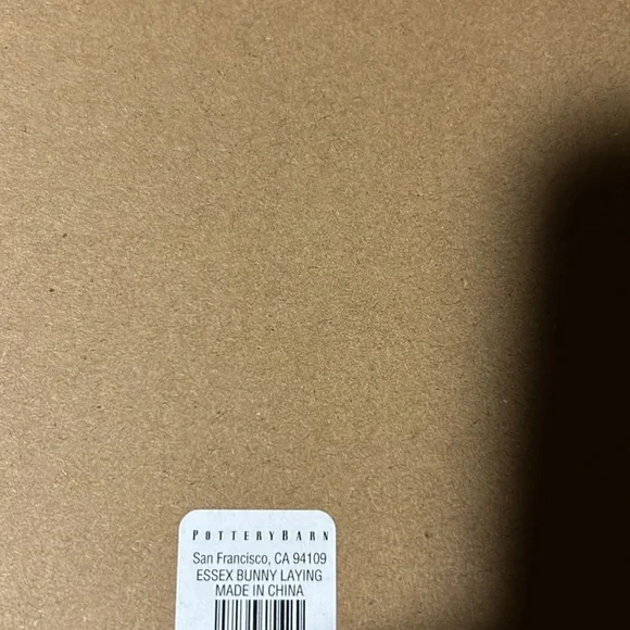 Pottery Barn Essex Handcrafted Laying 🐰 Bunny Sculpture BNIB - Picture 9 of 9